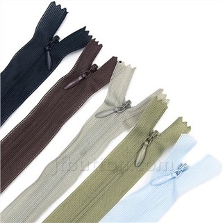 Zip Halimunan 7 Inci