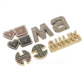 Logo tag logam