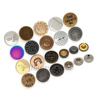 Kancing akhbar besar untuk kot