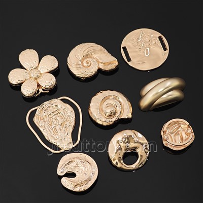 Berpakaian Ruched Metal Accessories Buckle